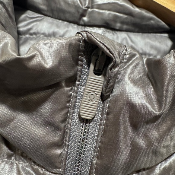 Lululemon Womens Sz 4 Pack it Down Goose Puffer Packable Vest Shiny Olive Brown‎ - Picture 8 of 15